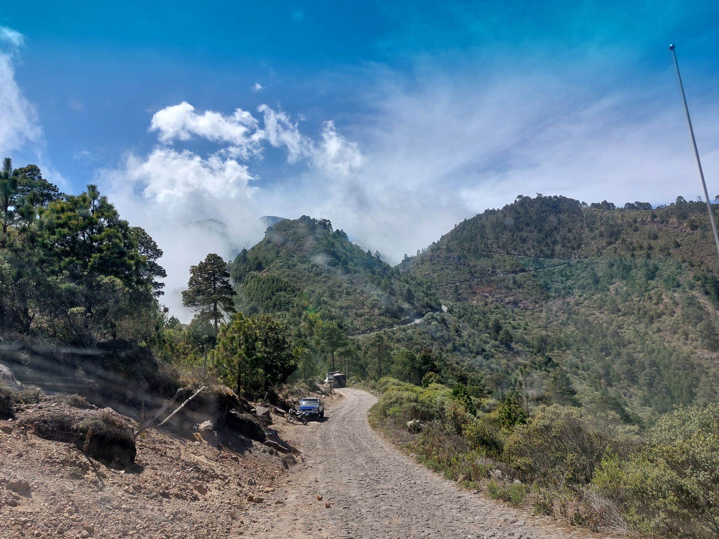 Guatemala Western Volcanic Highlands, Volcan Tajumulco , Extortion on road coming up, Walkopedia