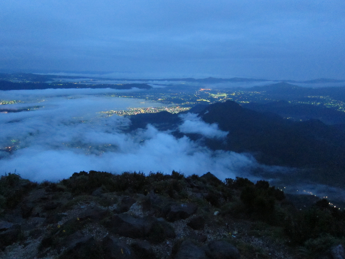 Guatemala Western Volcanic Highlands, Volcan Santa Maria, Dawn on Volcan Santa Maria, Walkopedia