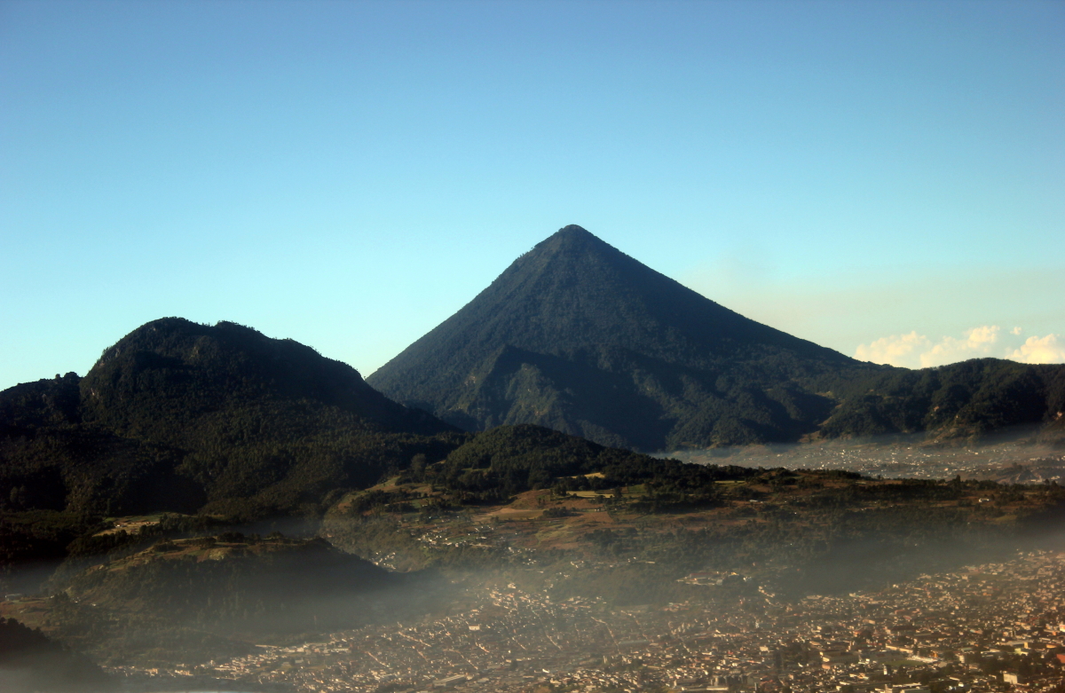 Guatemala Western Volcanic Highlands, Volcan Santa Maria, Volcan Santa Maria y Xela, Walkopedia