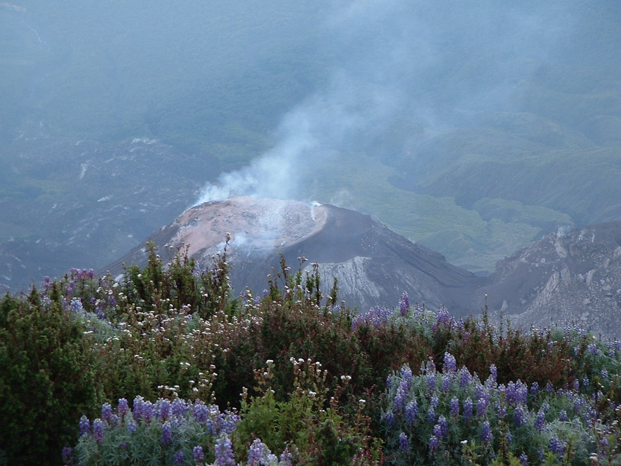 Guatemala Western Volcanic Highlands, Volcan Santa Maria, Santiaguito Up Close, Walkopedia