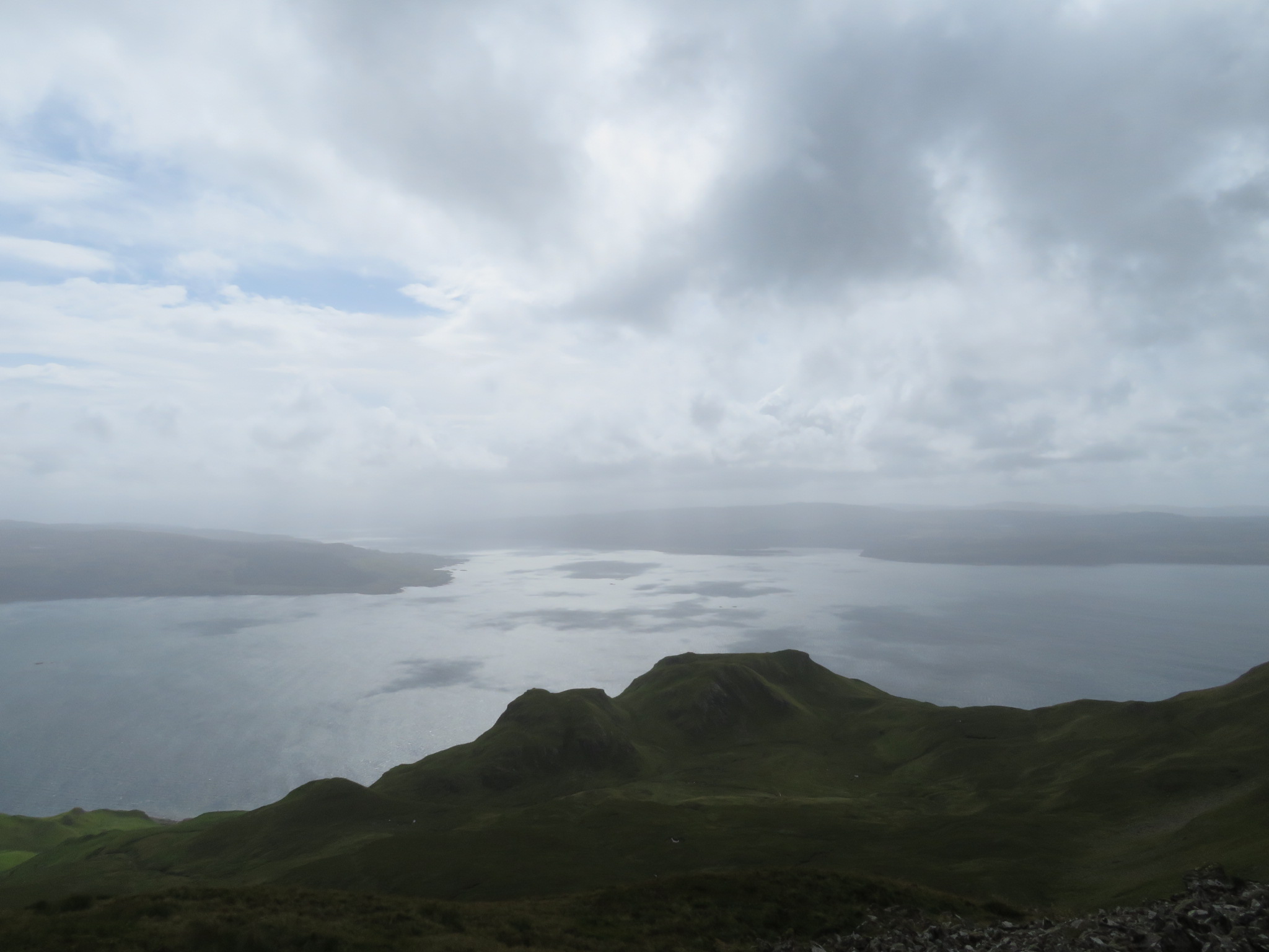 United Kingdom Scotland NW Highlands Ardnamurchan, Ardnamurchan Area, Ben Hiant, south towards Mull in a gale, Walkopedia