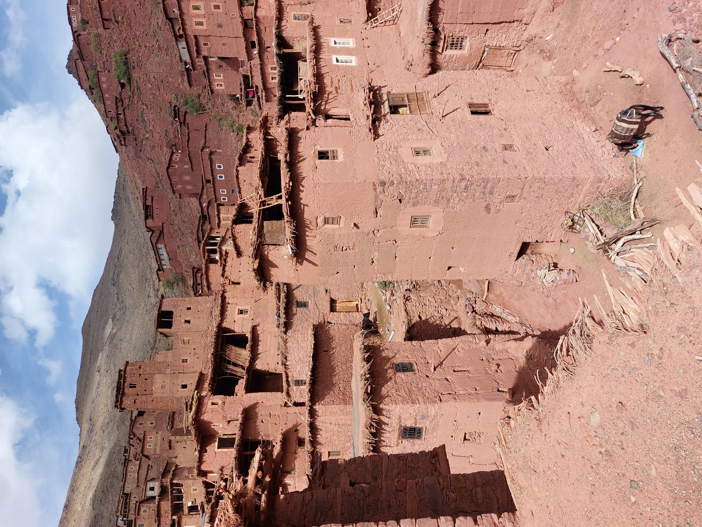 Morocco High Atlas MGoun, MGoun Traverses and Circuits, Day 6,7 Megdaz, Walkopedia