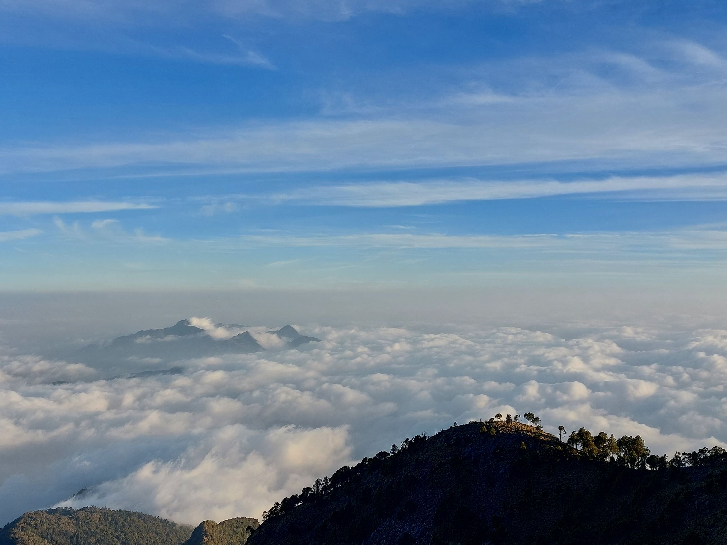 Guatemala Western Volcanic Highlands, Guatemalas Amazing Volcanoes, Tajumuolco, evening on s summit, Walkopedia