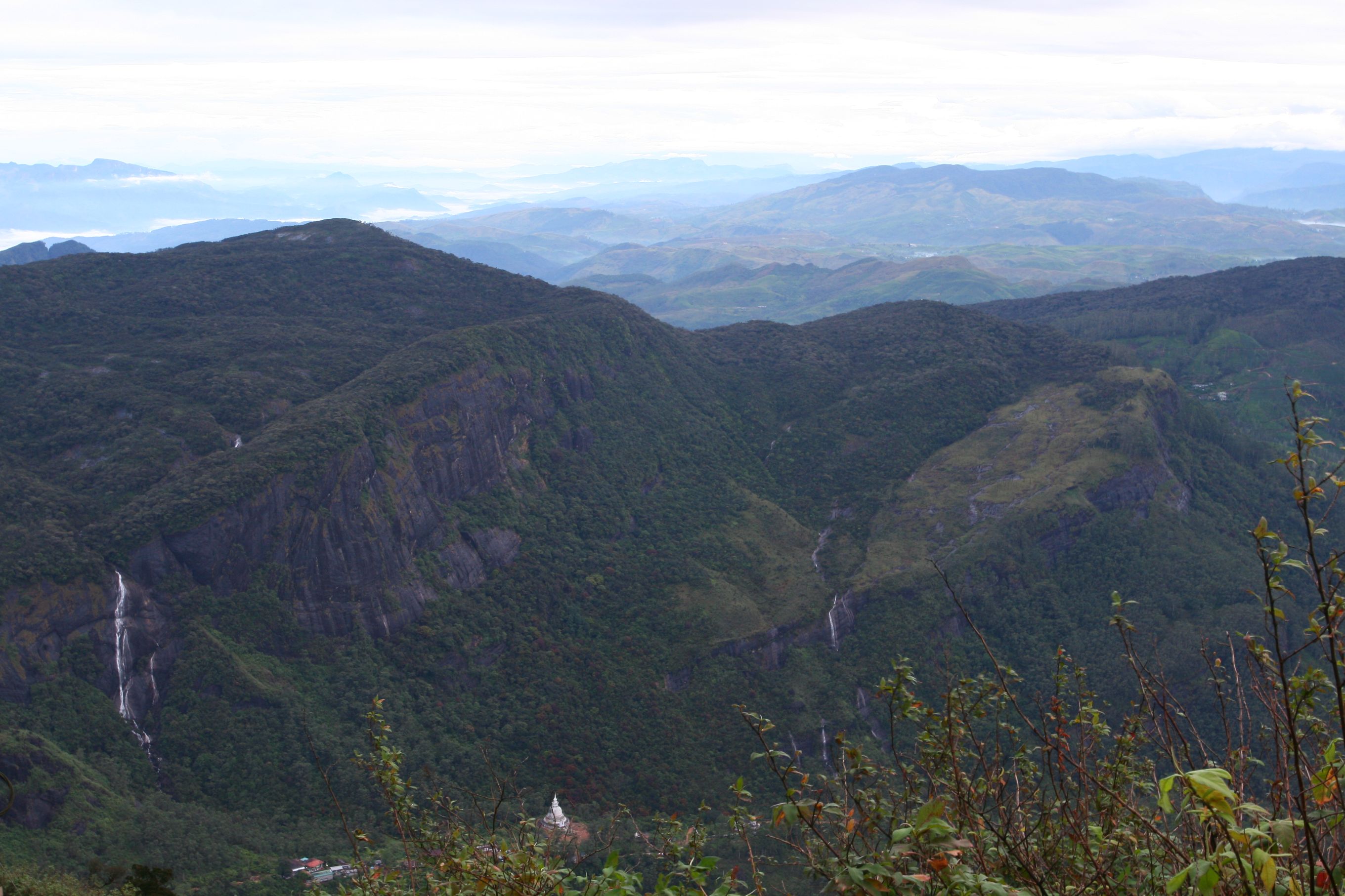 Sri Lanka Central Highlands, Adams Peak, View from Summit 3, Walkopedia