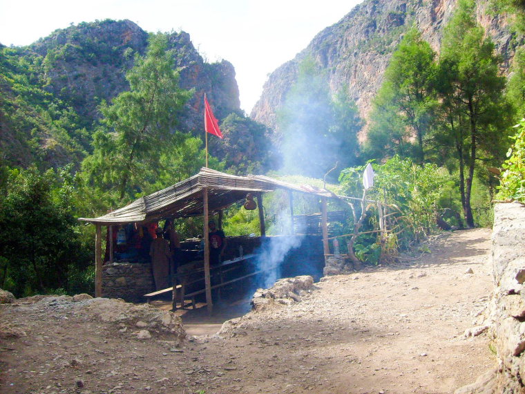 Morocco Rif Mountains, Rif Mountains, Akchour_Camp , Walkopedia