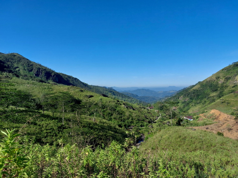 Sri Lanka Central Highlands, Kandy area, Knuckles Flanks, Walkopedia