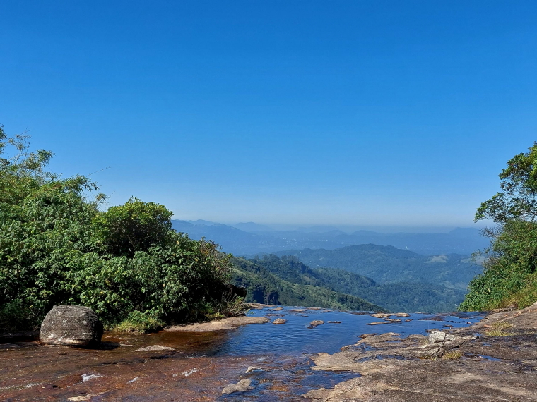 Sri Lanka Central Highlands, Kandy area, Knuckles Waterfall top, Walkopedia