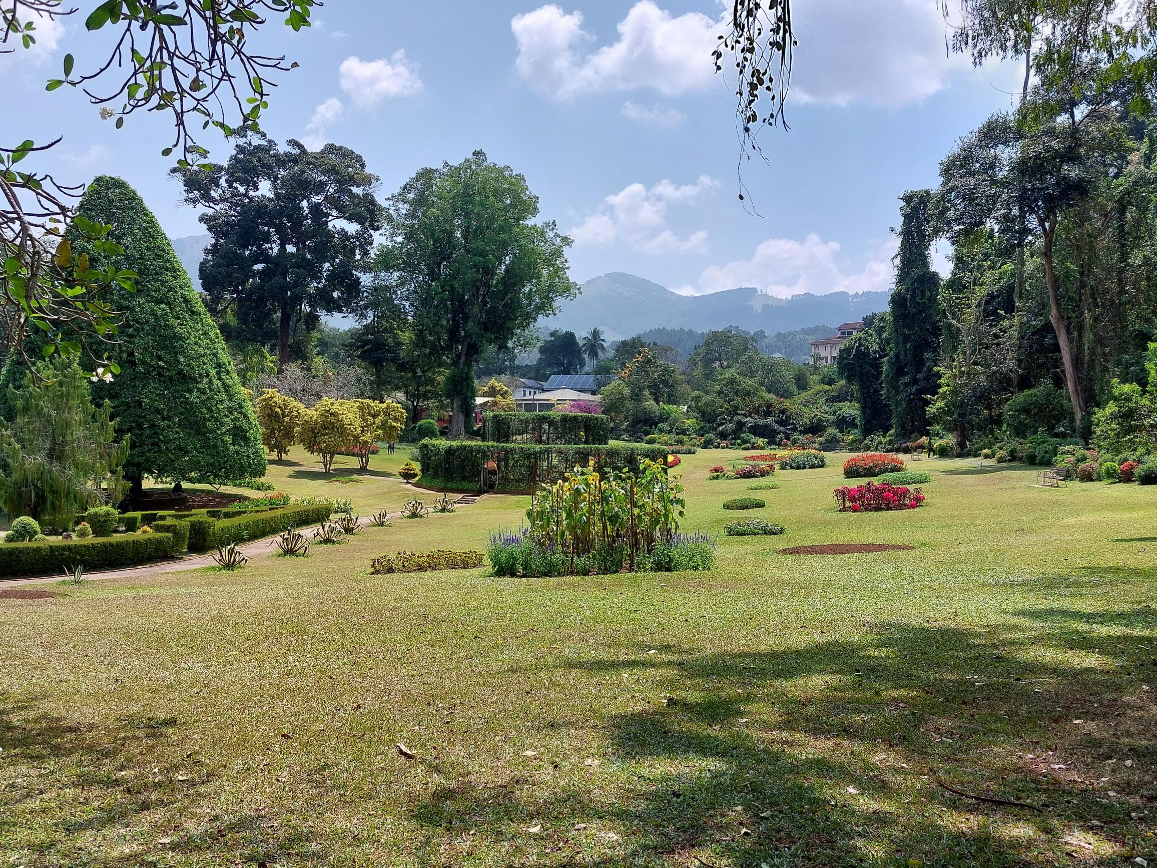 Sri Lanka Central Highlands, Botanical Gardens, Kandy, Botanical Gardens 1, Walkopedia