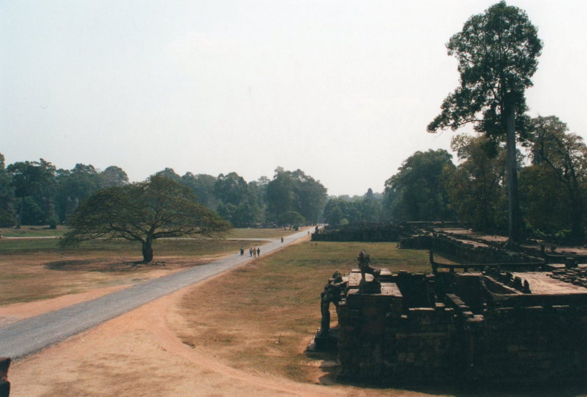 Cambodia, Angkor, Angkor, old centre, old picture now (1991) , Walkopedia