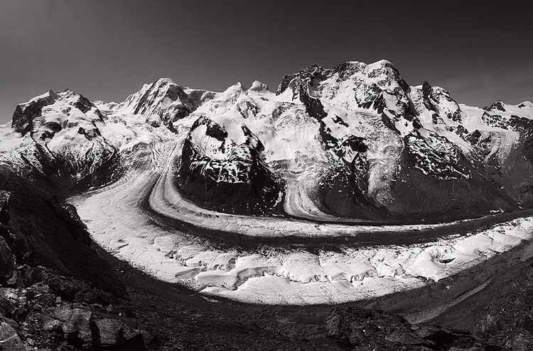 Monte Rosa Gletscher- © From Flickr user JeffPang Monte Rosa Circuit: Monte Rosa Gletscher- © From Flickr user JeffPang