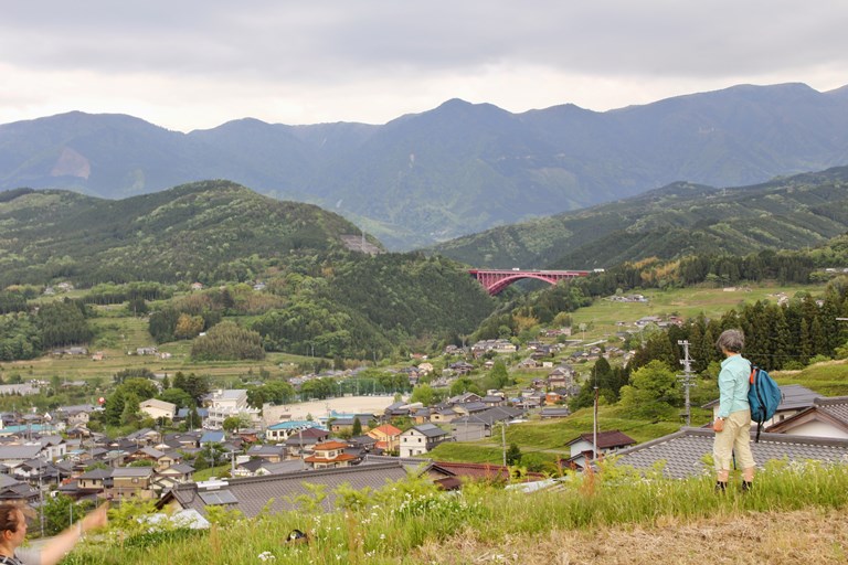 Japan, Nakasendo Way, View over Kiso Valley, Walkopedia