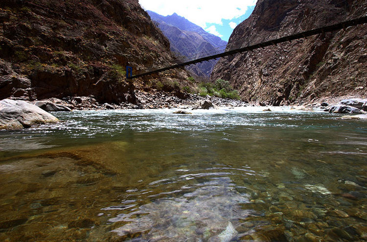 Peru Cuzco/Inca Heartlands Area, Inca Path to Choquequirao, Apurimac River - © From Flickr user Roubicek, Walkopedia