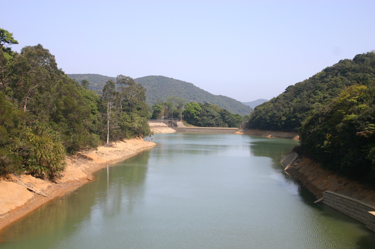 China Hong Kong, Over and Around Mt Violet, Upper Tai Tam Reservoir, Walkopedia