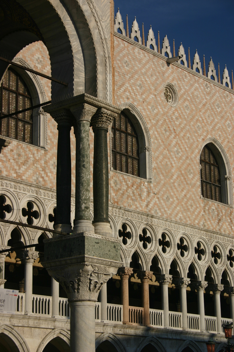 Italy, The Arsenale to the Salute, Venice, , Walkopedia
