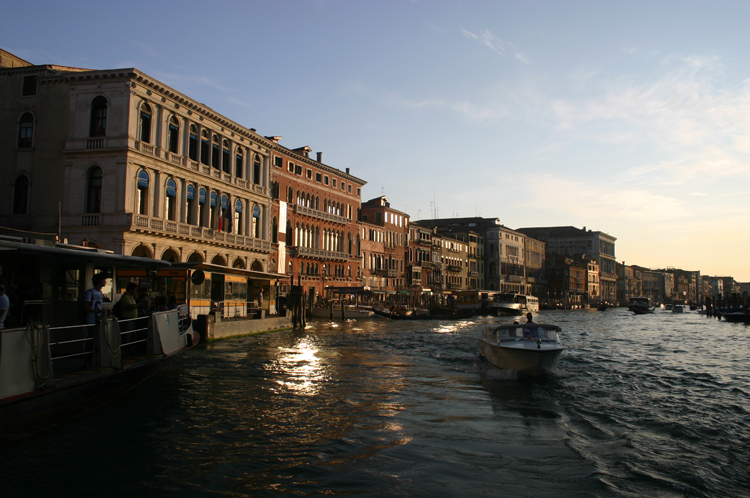 Italy, The Arsenale to the Salute, Venice, , Walkopedia