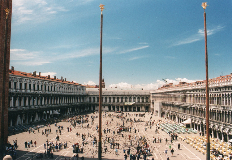 Italy, The Arsenale to the Salute, Venice, , Walkopedia