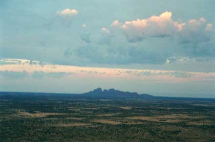 Australia Northern Territory, Uluru (Ayers Rock), Uluru, Ayers Rock - , Walkopedia