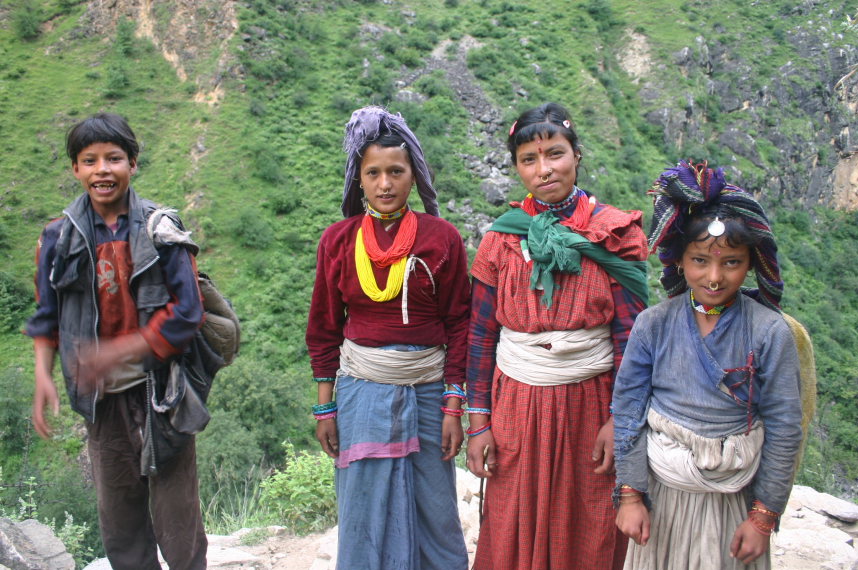 Nepal Western Nepal, Upper Humla Valley, Wayside children, Walkopedia