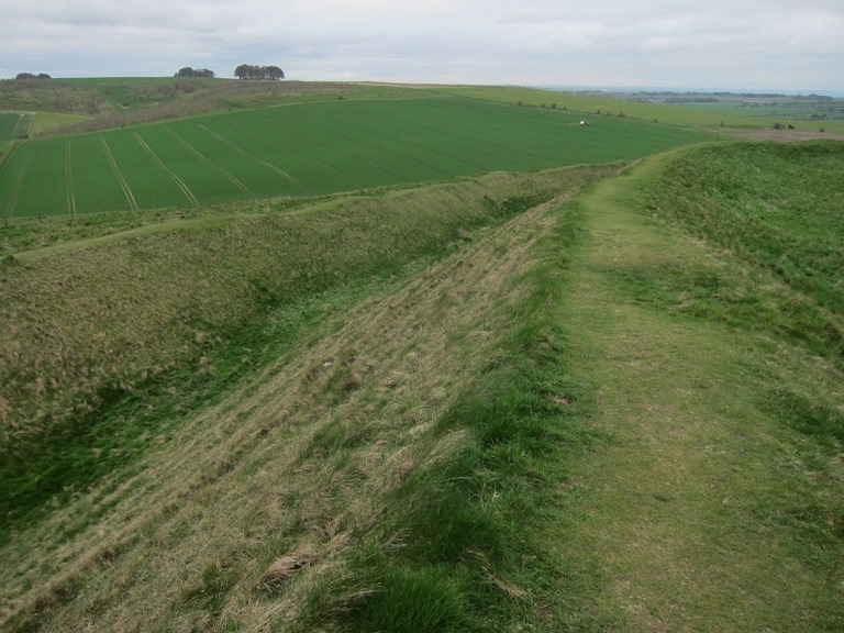 United Kingdom England, The Ridgeway, Barbury Castle earthworks, Walkopedia