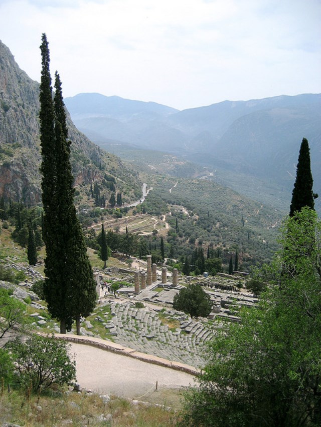 Greece, Mt Parnassus, pleistos valley from Mt Parnassus, Walkopedia