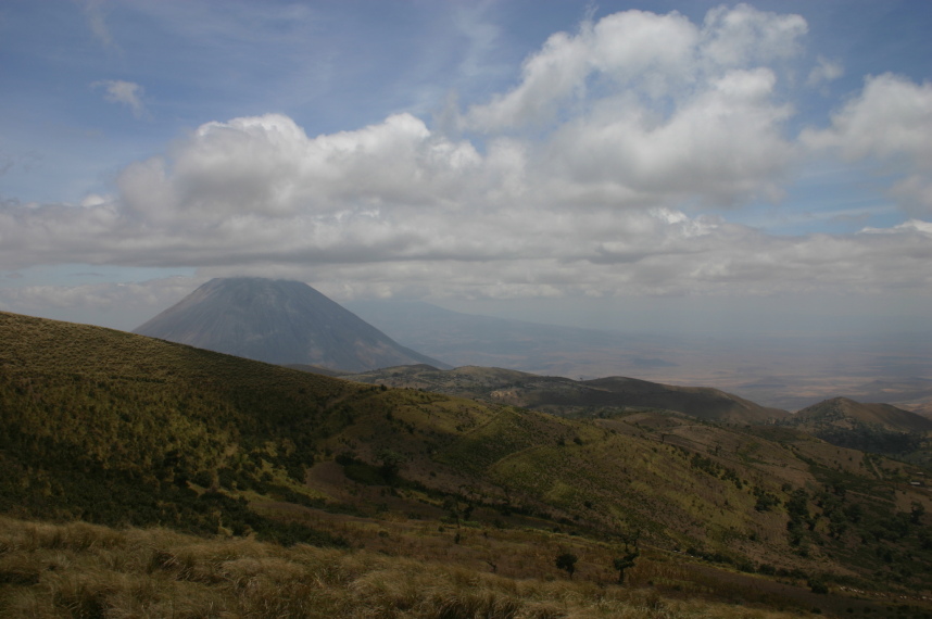 Tanzania, Empakaai toward Natron, Empakaai to Natron, Walkopedia