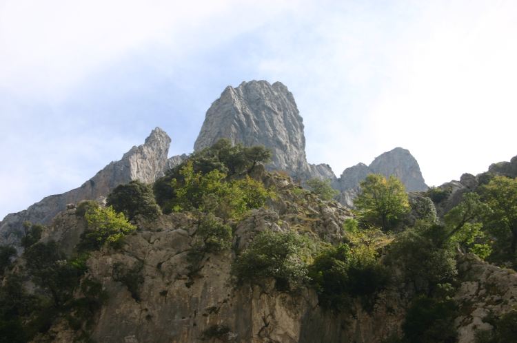 Spain NW Picos de Europa, Cares Gorge (Garganta del Cares), , Walkopedia