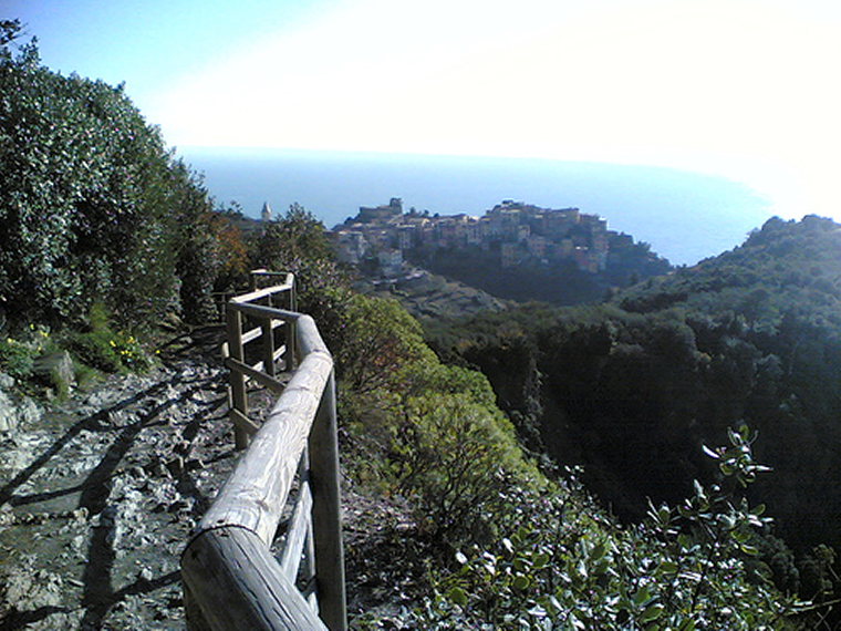 Italy Liguria, Cinque Terre, Cinque Terre - Upper Trail, Walkopedia