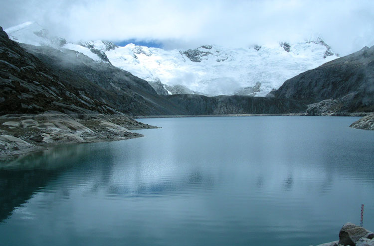 Alpamayo Trek - ©By Flickr user Rick McCharles... Alpamayo Loop: Alpamayo Trek - ©By Flickr user Rick McCharles...