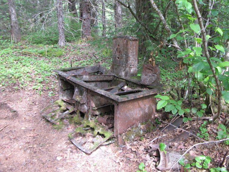 Chilkoot Trail: Cyn City - old stove - © Charles Bookman