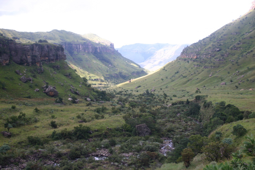 South Africa Drakensberg, North Drakensberg Traverse, Little Berg, Walkopedia