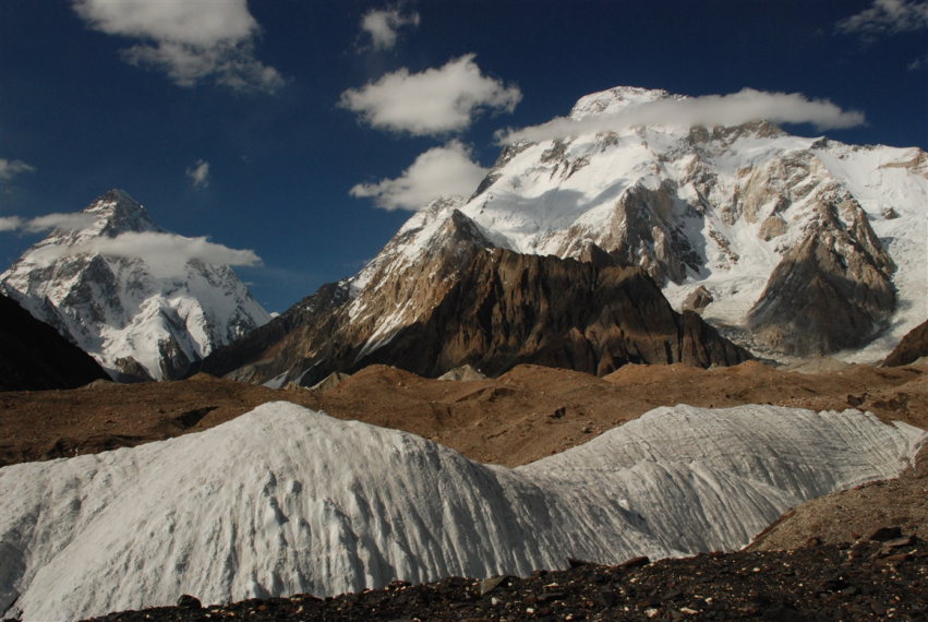 Pakistan, Concordia Trek, Concordia Camp and K2, Broad Peak, Walkopedia