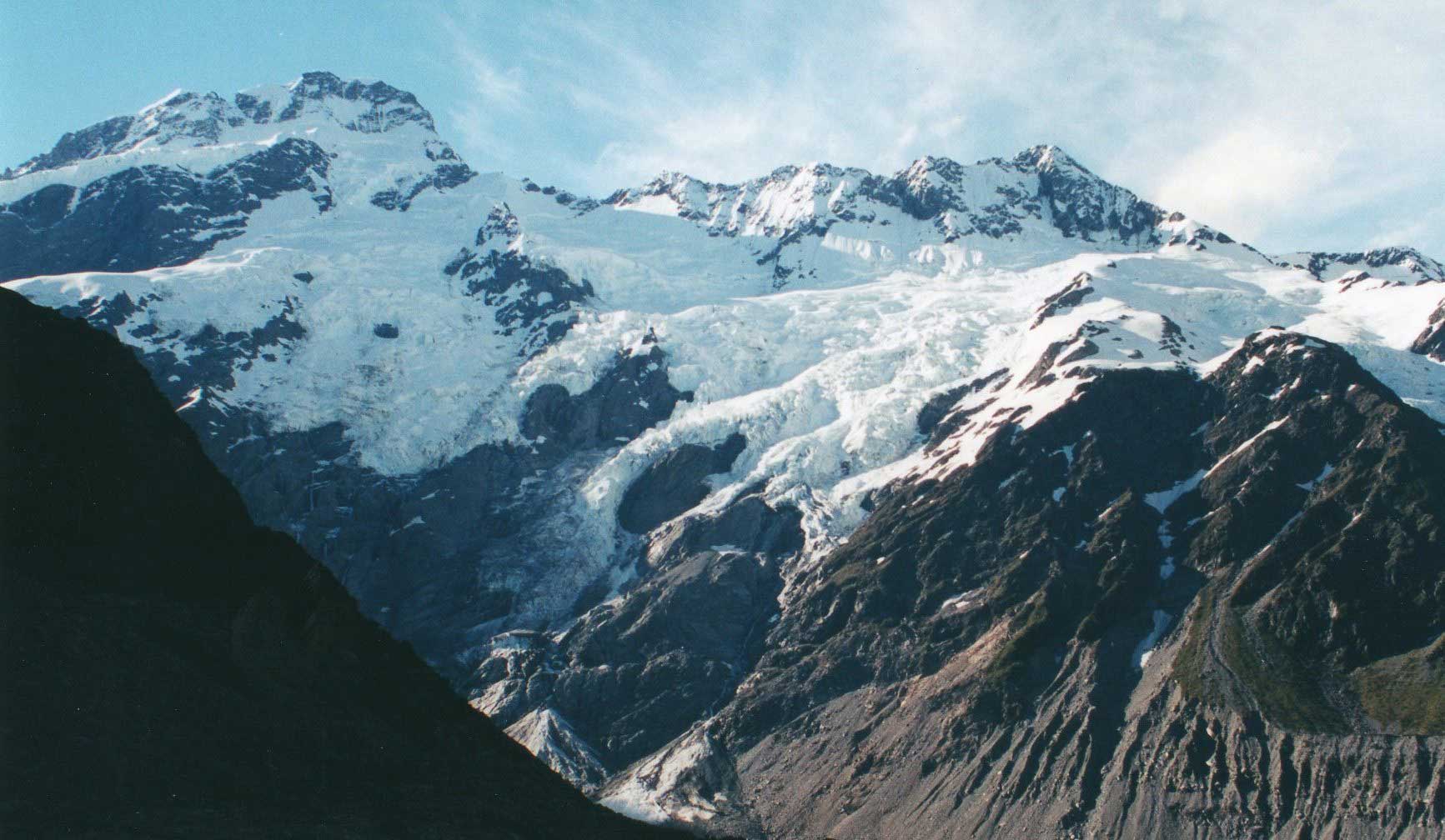 New Zealand South Island Mount Cook Area, Iceberg/Hooker Glacier Lake, Iceberg Lake - , Walkopedia