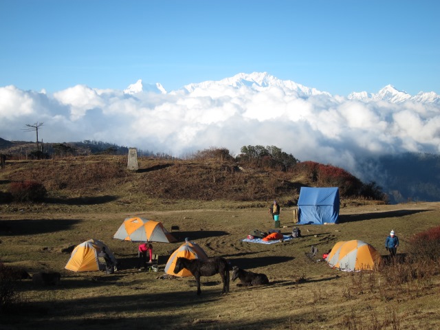 India Sikkim / E Nepal, Kangchenjunga / Singalila, Sandakphu campsite, Walkopedia