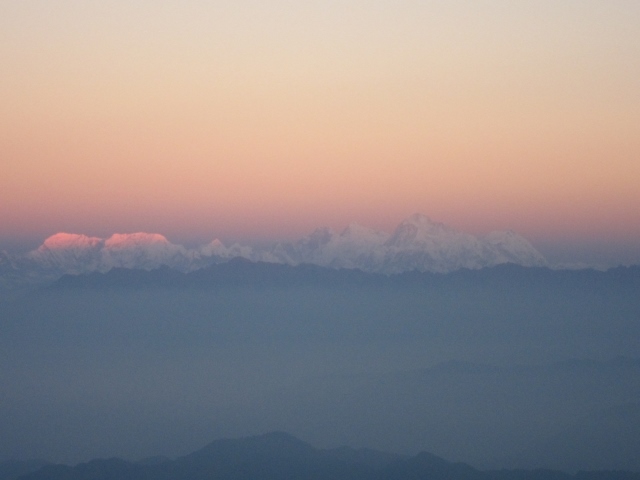 India Sikkim / E Nepal, Kangchenjunga / Singalila, Sandakphu, first light on Cho-Oyu, Walkopedia