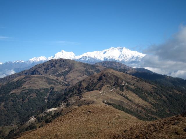 Kangchenjunga / Singalila
Along the ridge to Kanchenjunga - © William Mackesy