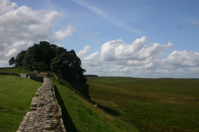 United Kingdom England Hadrian's Wall, Hadrian's Wall Path, The Wall at Housteads, Walkopedia