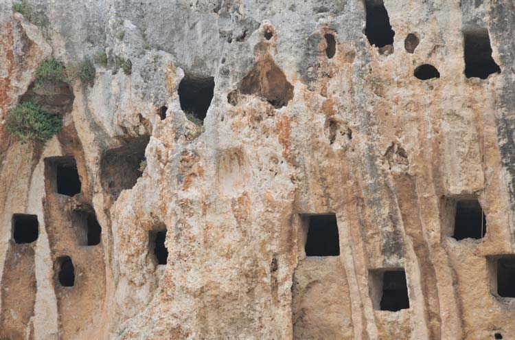 Q'adisha Valley: Hermits" Caves - © By Stephen Barber