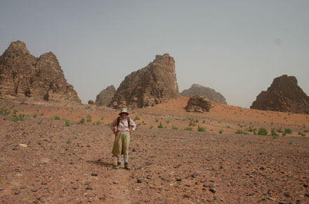 Jordan Wadi Rum, Wadi Siq Makhras and Siq Um Ishrin, Wadi Siq Makhras , Walkopedia