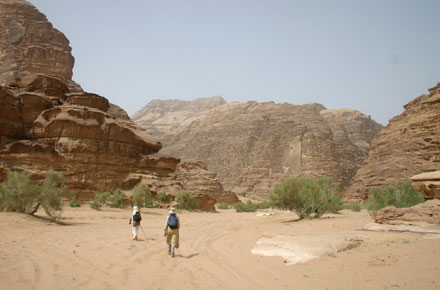 Jordan Wadi Rum, Wadi Siq Makhras and Siq Um Ishrin, Siq Um Ishrin, Walkopedia