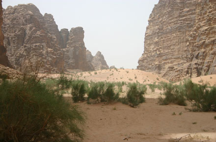 Jordan Wadi Rum, Wadi Siq Makhras and Siq Um Ishrin, Siq Um Ishrin, Walkopedia