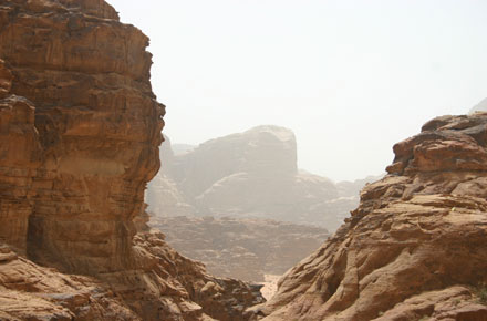 Jordan Wadi Rum, Wadi Siq Makhras and Siq Um Ishrin, Siq Um Ishrin, Walkopedia