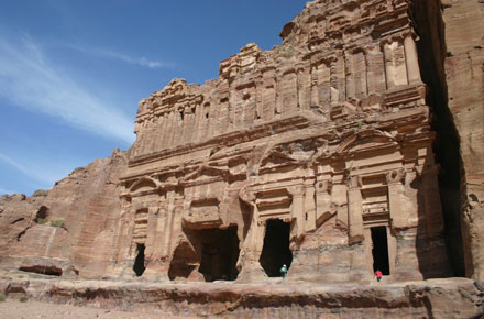 Jordan Petra, Royal Tombs and Wadi al Mudhlim, Royal Tombs and Wadi al Mudhlim, Walkopedia