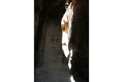 Jordan Petra, Royal Tombs and Wadi al Mudhlim, Royal Tombs and Wadi al Mudhlim, Walkopedia