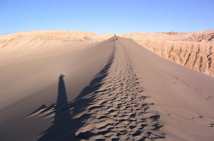 Chile, Atacama Desert, Crest - ? From Flickr user Phillie Casablanca, Walkopedia