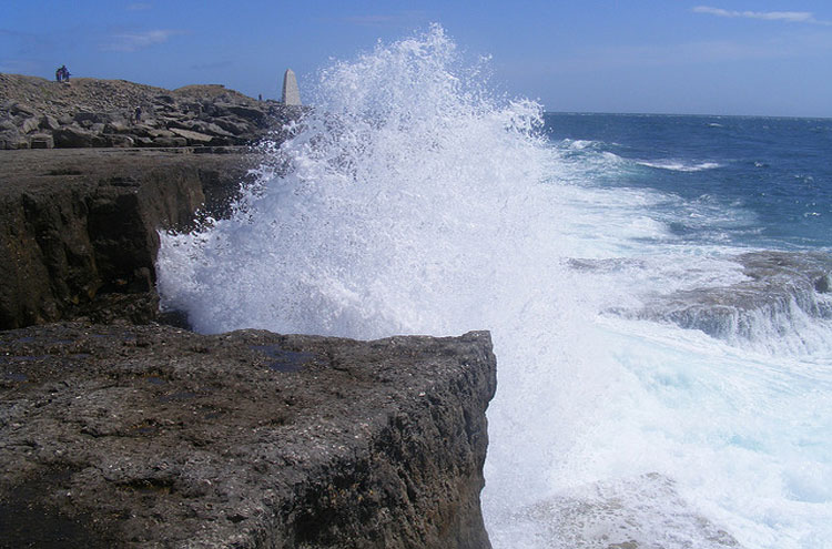 United Kingdom England South-west, Jurassic Coast, Fine seas at Portland, Walkopedia