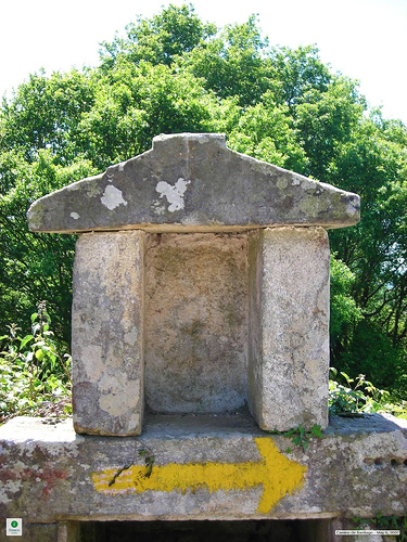 Spain NW The Camino, Camino Frances (Camino de Santiago), Camino Frances Route Marker and Rest Stop, Walkopedia