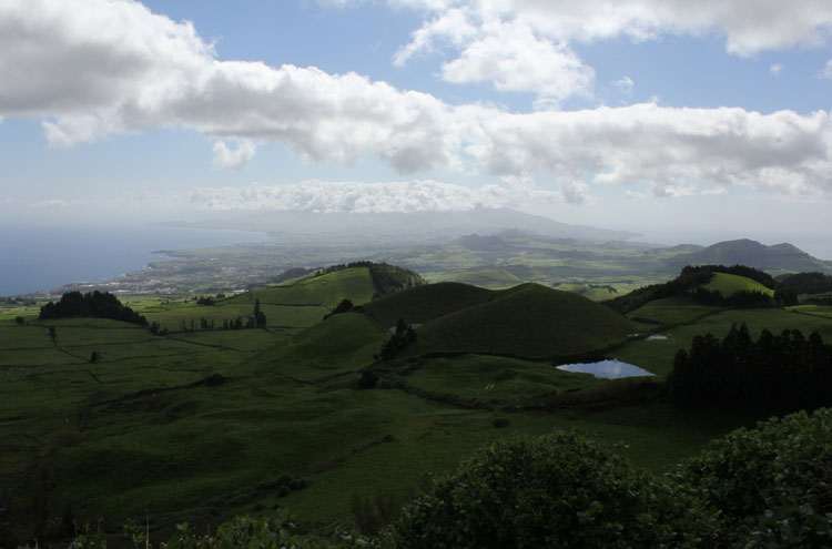 Sete Cidades - © By Flickr user amoswright Caldeira das Sete Cidades: Sete Cidades - © By Flickr user amoswright
