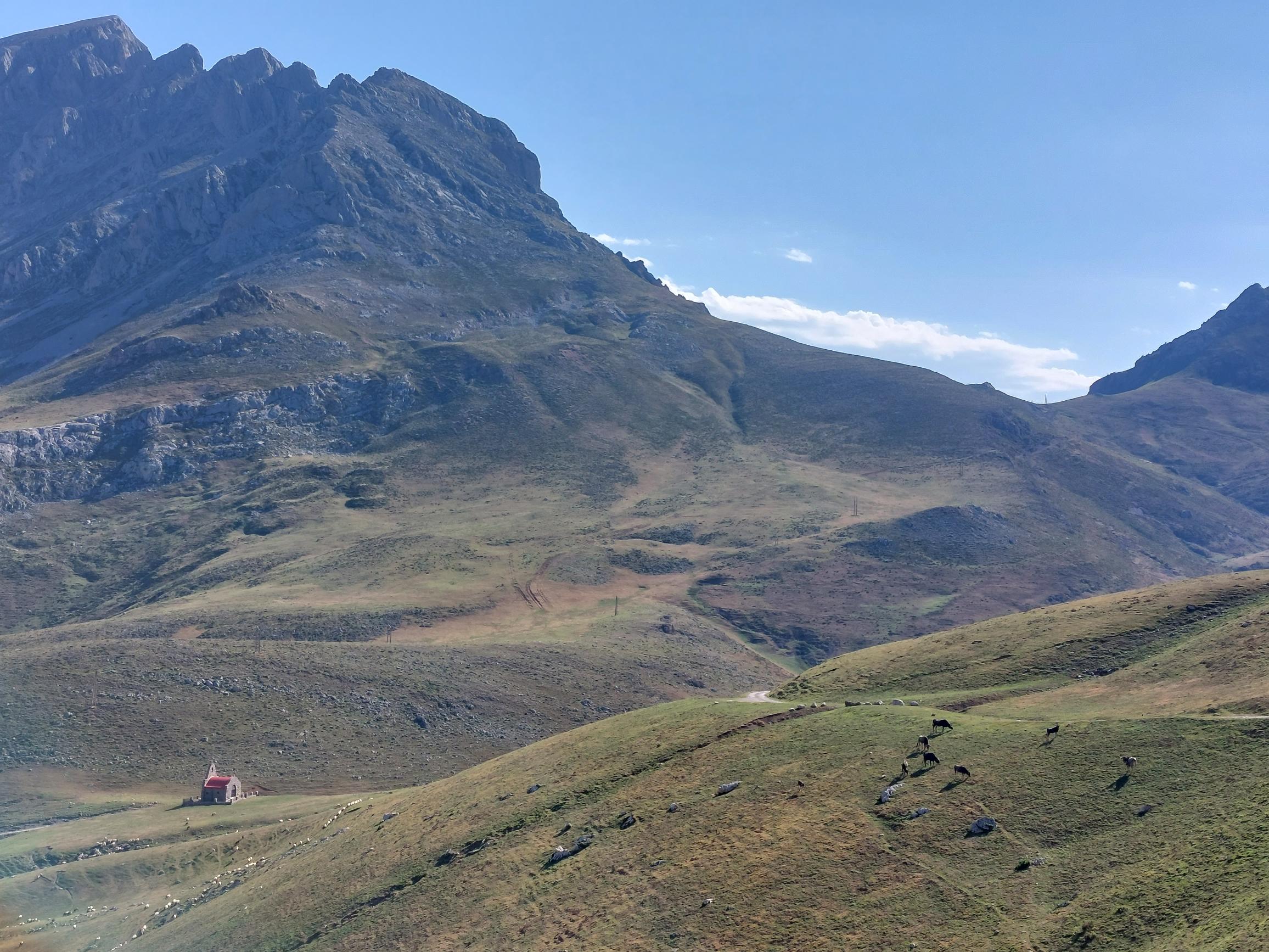 Spain NW Picos de Europa, Central Picos Traverse, Chapel in Aliva bowl, Walkopedia