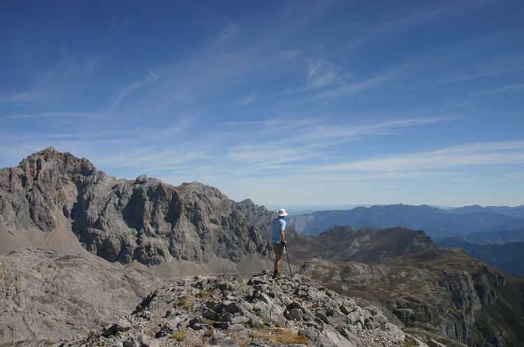 Spain NW Picos de Europa, Jermoso Traverse, , Walkopedia