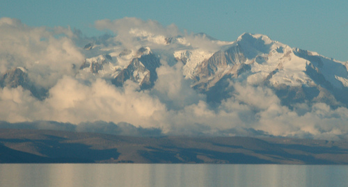 Bolivia Lake Titicaca, Isla del Sol, Andes, From the Isla del Sol, Walkopedia